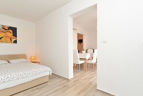 Apartment 1363