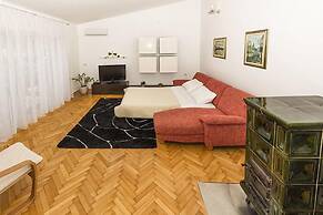 Apartment 1366