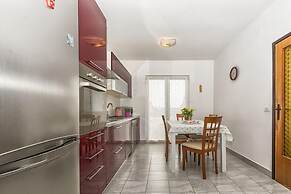 Apartment 1366