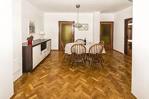 Apartment 1366
