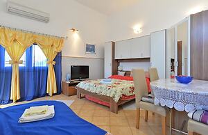 Apartment 1374