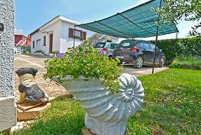 Apartment 1375