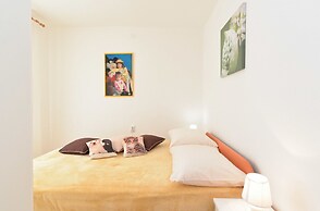 Apartment 1375