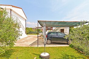 Apartment 1375