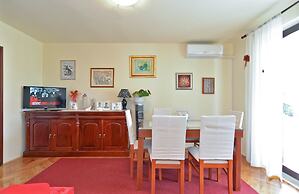 Apartment 1375