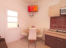 Apartment 1380