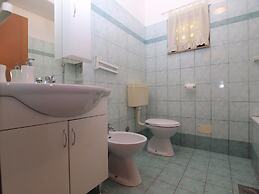 Apartment 1382