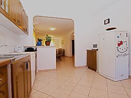 Apartment 1382