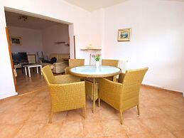 Apartment 1383