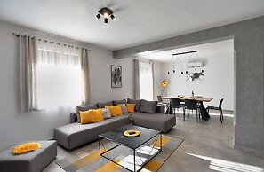 House 1384