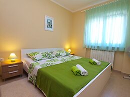 Apartment 1386