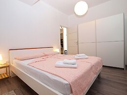 Apartment 1401
