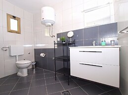 Apartment 1401