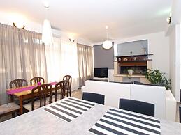 Apartment 1401