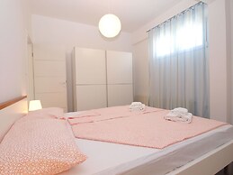 Apartment 1401