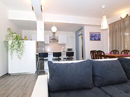 Apartment 1401