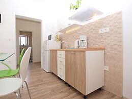 Apartment 1403