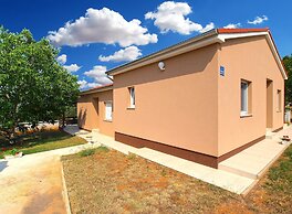 Apartment 1403