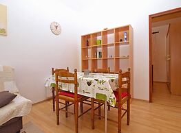 Apartment 1407