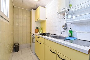 Apartment 1410
