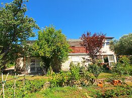 Apartment 1410