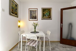 Apartment 1410