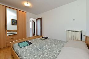 Apartment 1410