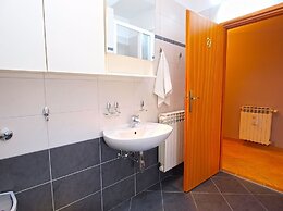 Apartment 1413