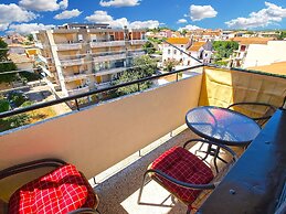 Apartment 1414