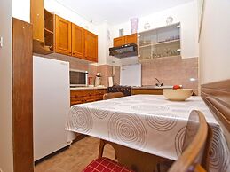 Apartment 1414