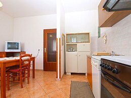 Apartment 1416
