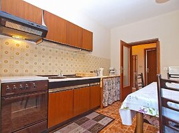 Apartment 1416