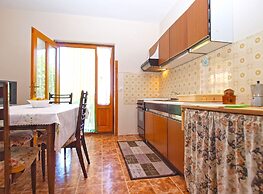 Apartment 1416