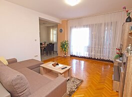 Apartment 1424