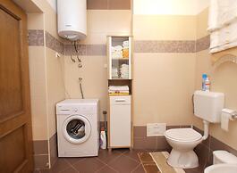 Apartment 1424