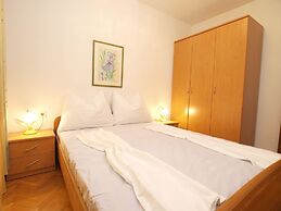 Apartment 1424