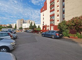Apartment 1431