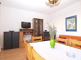 Apartment 1435