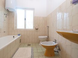 Apartment 1435