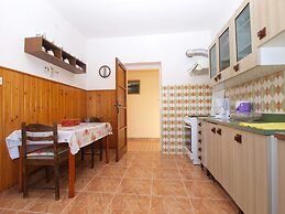 Apartment 1435
