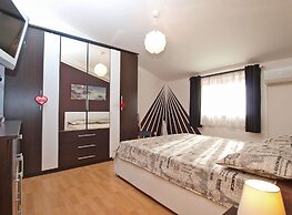 Apartment 1436