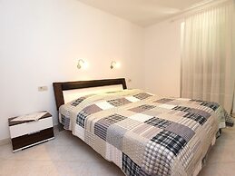 Apartment 1457