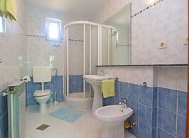 Apartment 1457