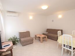 Apartment 1457