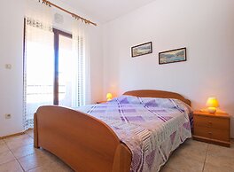 Apartment 1460