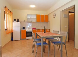 Apartment 1468