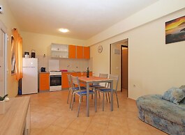 Apartment 1468