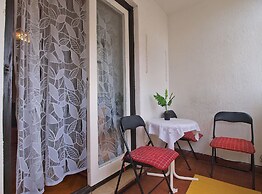 Apartment 1475