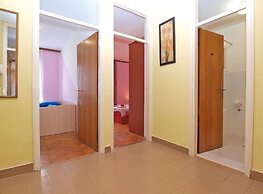 Apartment 1475