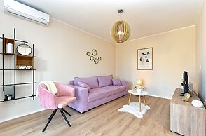 Apartment 1481